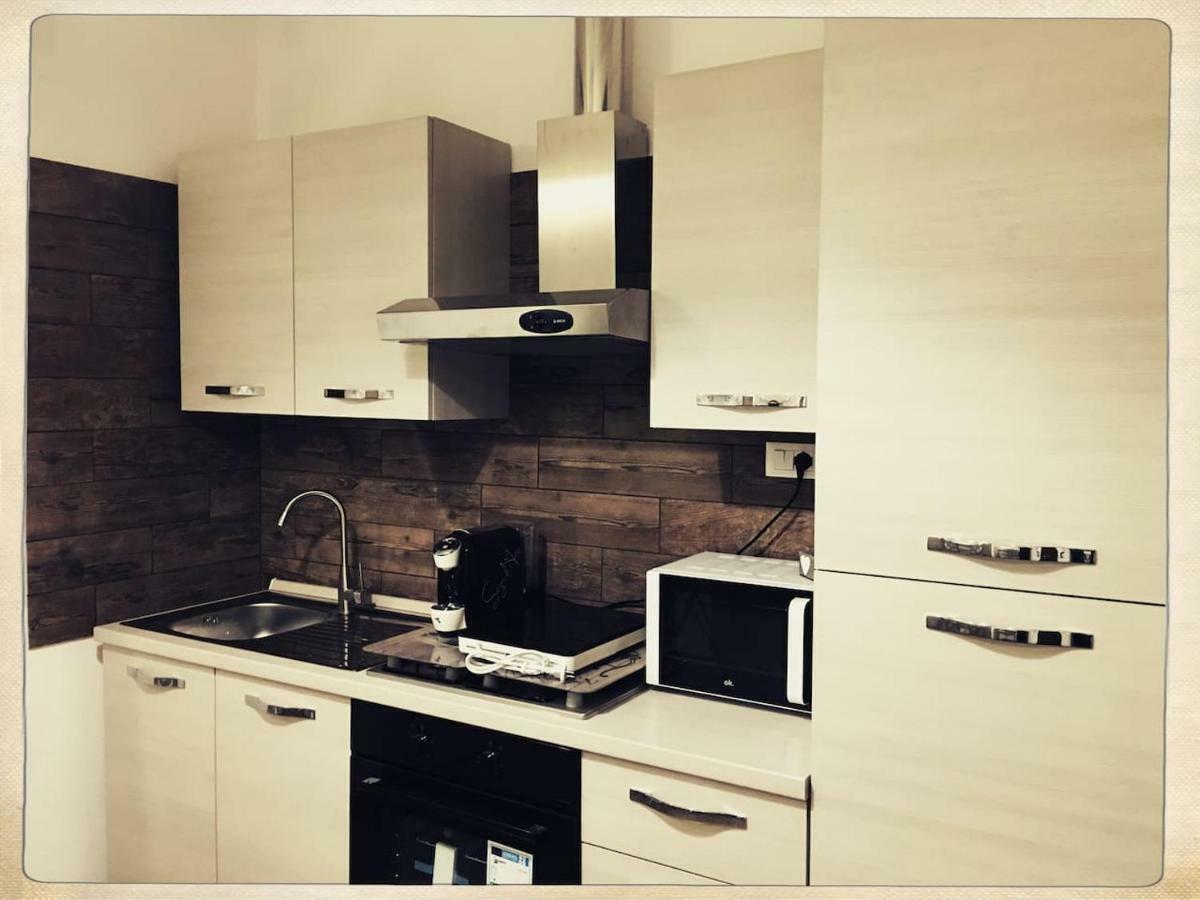 The Hive Stefy'S Apartment Iglesias Exterior foto